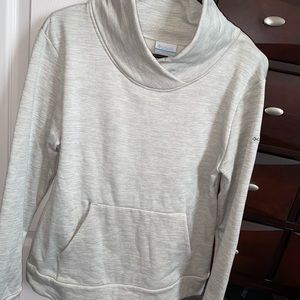 Women’s Pull Over